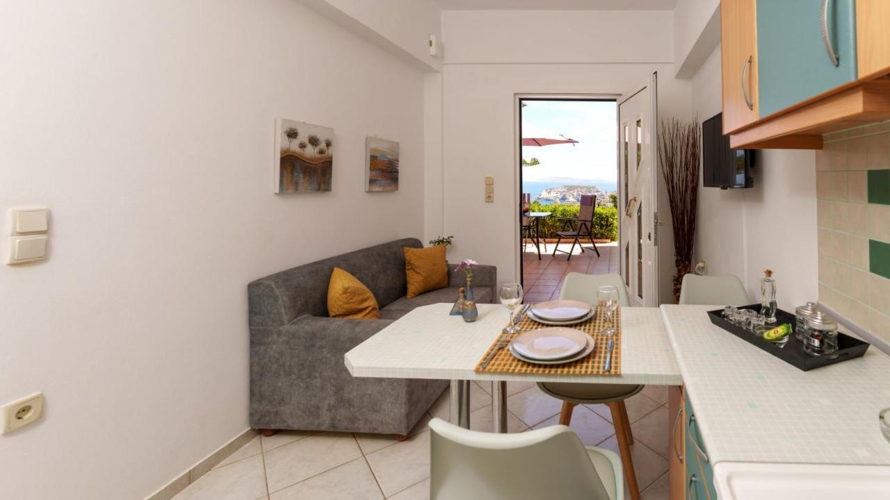 Fnk Apartments With Sea View Agia Pelagia  Extérieur photo